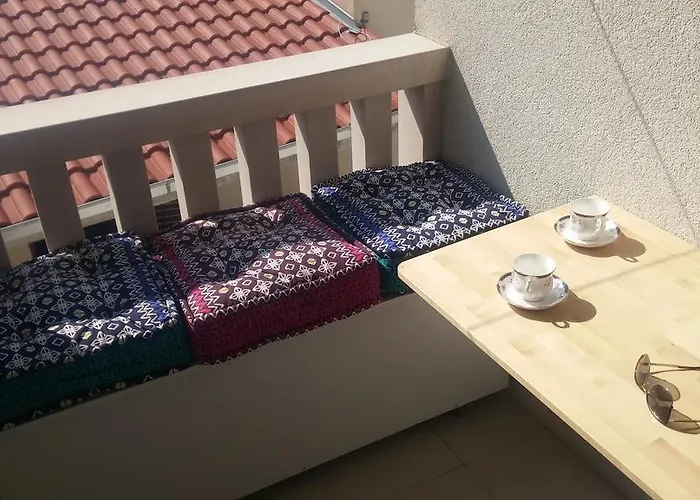 Makarana Апартаменти Макарська