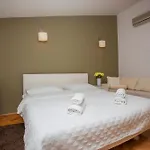 Makarana Appartement *
