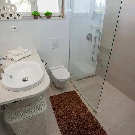 Makarana מאקרסקה