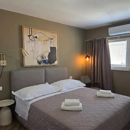 Appartement Makarana *