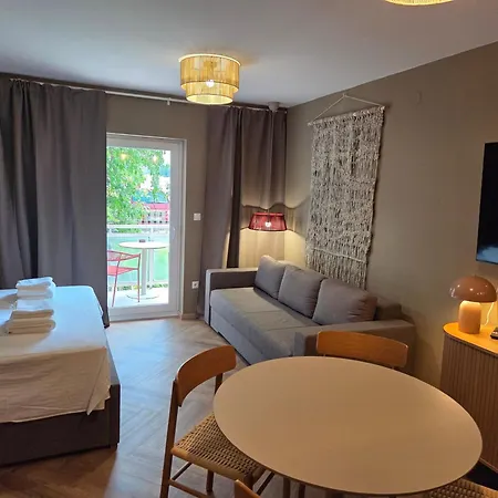 Appartement Makarana *