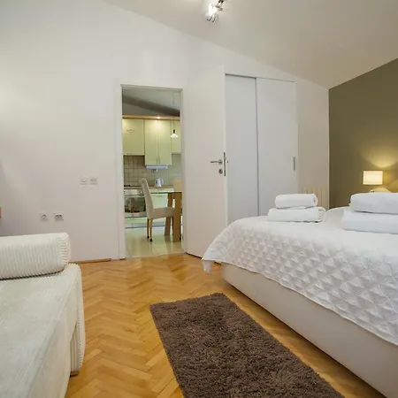 Makarana מאקרסקה