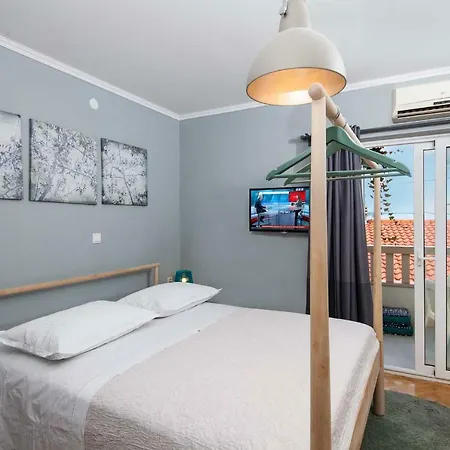 Apartament Makarana