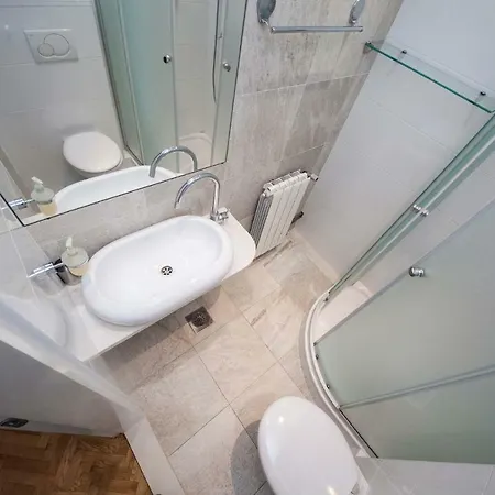 Apartment Makarana