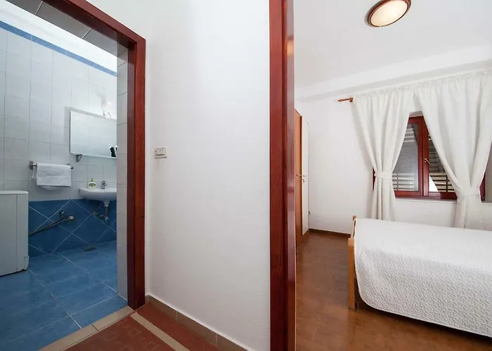 Makarana Appartement *